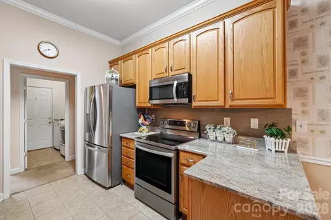 Kitchen - 7267 Kiskadee Dr, Denver, NC 28037 photo 1 of 3