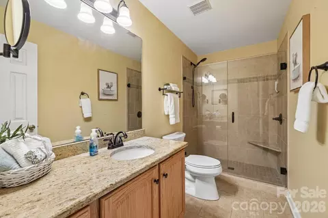 Bath - 7267 Kiskadee Dr, Denver, NC 28037 photo 4 of 4