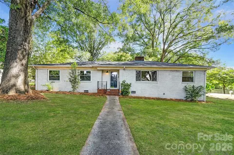 6109 Robinson Church Rd, Charlotte, NC 28215