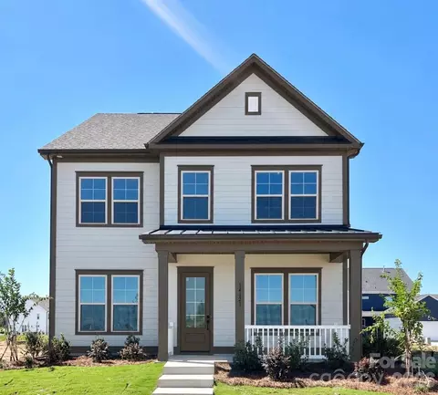 14121 Flying Hooves Ln, Pineville, NC 28134