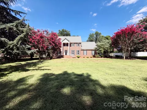 9020 Bartlett Rd, Charlotte, NC 28227