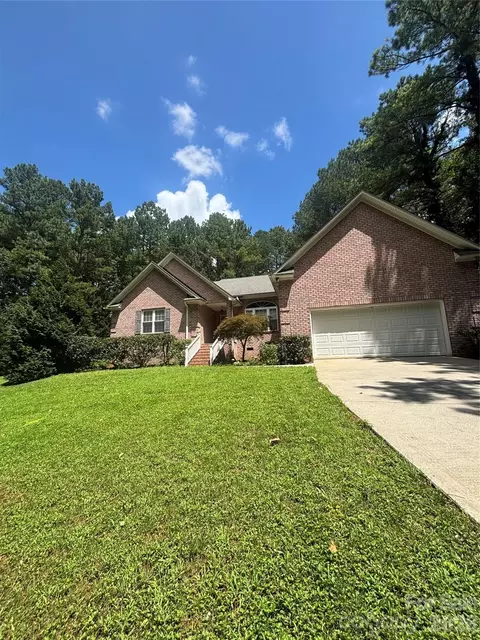 Exterior - 7097 Windy Pine Cir, Denver, NC 28037 photo 8 of 8