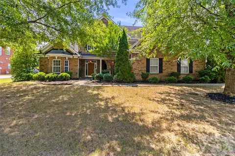 8744 Savannah Rd, Harrisburg, NC 28075