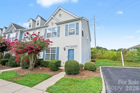 4759 Stoney Branch Dr, Charlotte, NC 28216