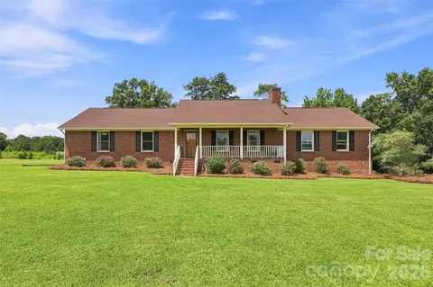 650 Monticello Rd, Lancaster, SC 29720