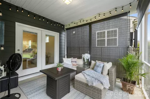 Exterior - 355 Kentmere Ln, Clover, SC 29710 photo 3 of 6