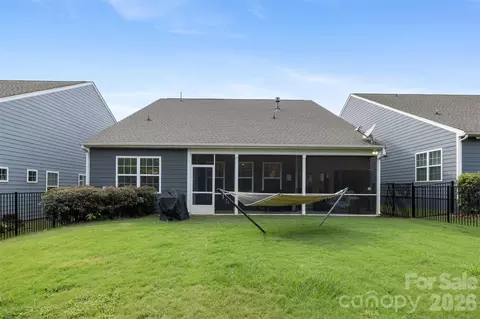 Exterior - 355 Kentmere Ln, Clover, SC 29710 photo 5 of 6