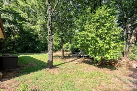 Exterior - 559 N Main St, Davidson, NC 28036 photo 7 of 7