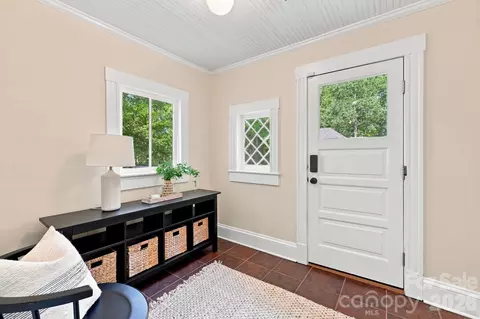 Entry Way - 559 N Main St, Davidson, NC 28036 photo 2 of 2