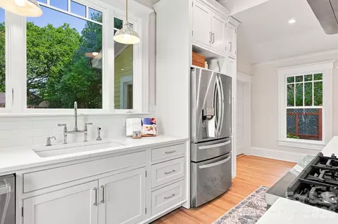 Kitchen - 559 N Main St, Davidson, NC 28036 photo 6 of 7