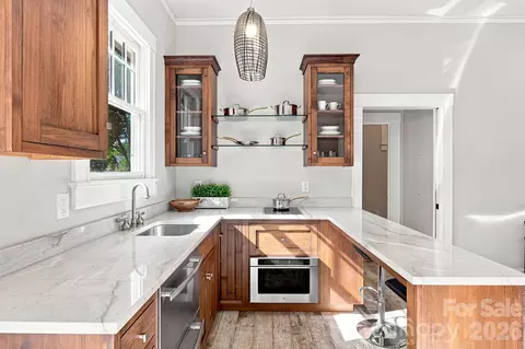 Kitchen - 559 N Main St, Davidson, NC 28036 photo 7 of 7