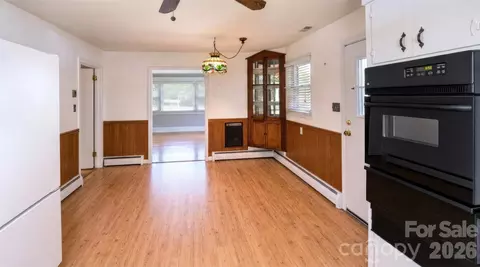 Living - 116 Clark St, Morganton, NC 28655 photo 4 of 5