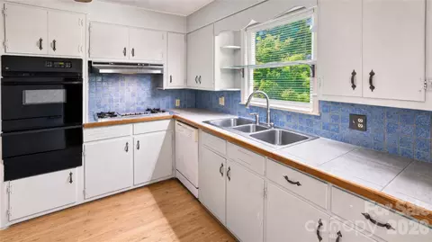 Kitchen - 116 Clark St, Morganton, NC 28655 photo 1 of 1