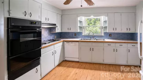 Other - 116 Clark St, Morganton, NC 28655 photo 6 of 10
