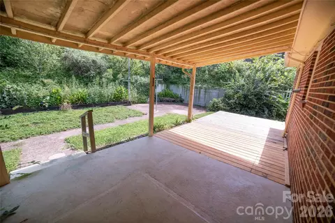 Exterior - 116 Clark St, Morganton, NC 28655 photo 2 of 4
