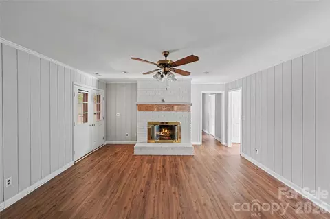 Living - 3120 Middlebrook Dr, Clemmons, NC 27012 photo 1 of 4