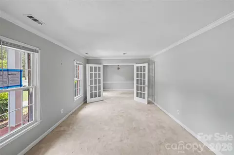 Living - 3120 Middlebrook Dr, Clemmons, NC 27012 photo 2 of 4