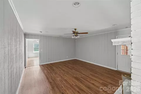 Living - 3120 Middlebrook Dr, Clemmons, NC 27012 photo 4 of 4