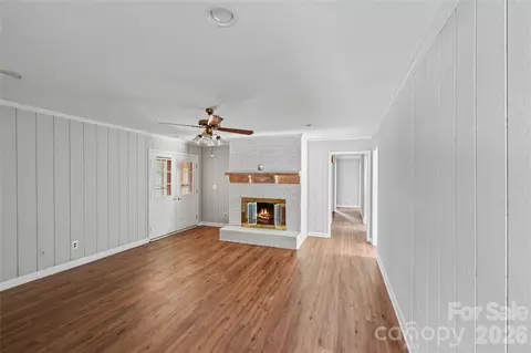 Living - 3120 Middlebrook Dr, Clemmons, NC 27012 photo 3 of 4