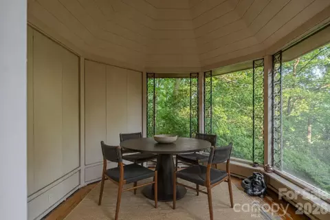 Exterior - 1225 Hogback Mountain Rd, Tryon, NC 28782 photo 2 of 2