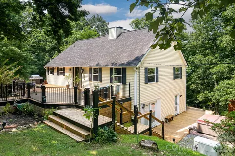 219 Echo Mountain View Rd, Fairview, NC 28730