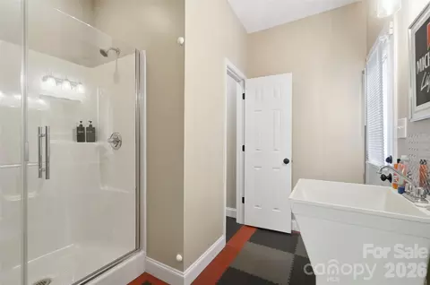 Bath - 7627 Maple Bluff Ln, Concord, NC 28025 photo 7 of 7