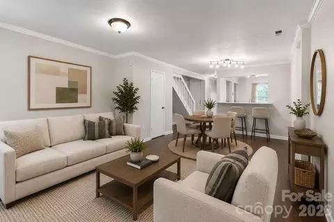 6216 Windsor Gate Ln, Charlotte, NC 28215