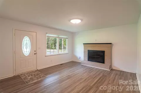 Living - 156 Eskimo Dr, Bostic, NC 28018 photo 1 of 4