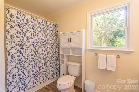 Bath - 156 Eskimo Dr, Bostic, NC 28018 photo 2 of 3