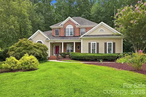 20605 Autumn Breeze Ct, Cornelius, NC 28031