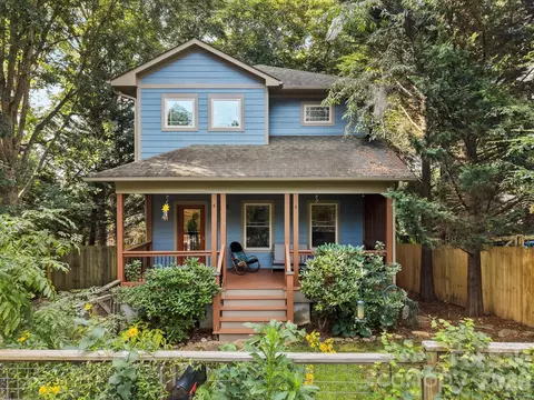 56 Harvard Pl, Asheville, NC 28806