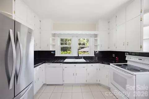 Kitchen - 101 Sunset Dr, Stanley, NC 28164 photo 1 of 1