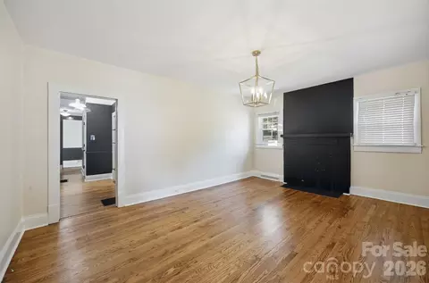Living - 101 Sunset Dr, Stanley, NC 28164 photo 2 of 3