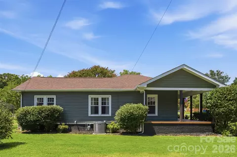 Exterior - 101 Sunset Dr, Stanley, NC 28164 photo 3 of 5