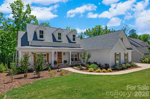 662 Sandbar Pt, Lake Wylie, SC 29710
