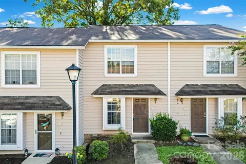 304 Heritage Pkwy, Fort Mill, SC 29715