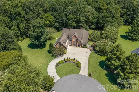 231 Silver Creek Ln, Shelby, NC 28152