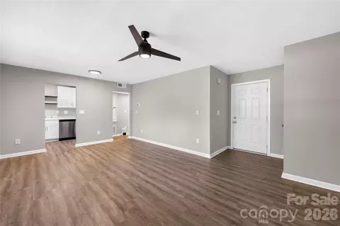 4605 Coronado N Dr #N, Charlotte, NC 28212