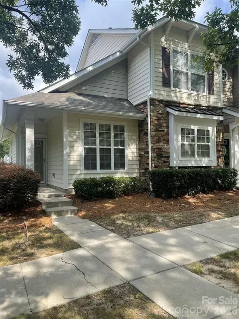 1158 Hammond Dr, Matthews, NC 28104
