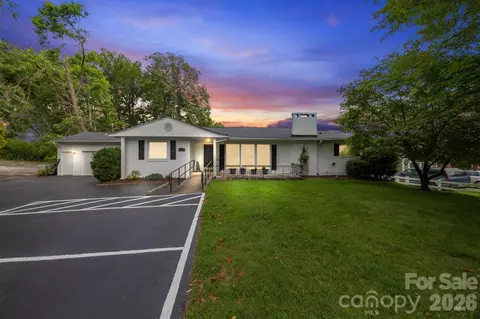 4295 Brevard Rd, Horse Shoe, NC 28742