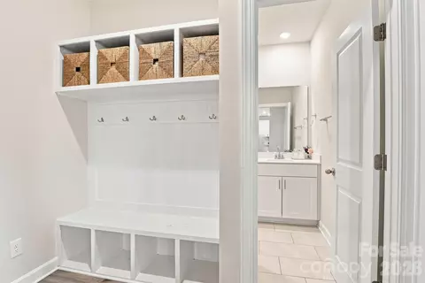 Entry Way - 1047 Clementine Rd, Monroe, NC 28110 photo 2 of 3