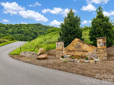 Summit Drive, Canton, NC 28716 photo 2
