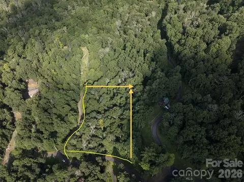 Ali 5 Avenue #5, Bakersville, NC 28705