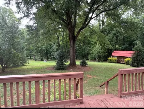 Exterior - 2818 Castlebrook Dr, Monroe, NC 28112 photo 1 of 11