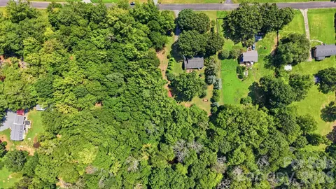 View/Area - 2818 Castlebrook Dr, Monroe, NC 28112 photo 1 of 2