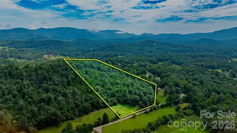 99999 Bob Barnwell Rd, Fletcher, NC 28732