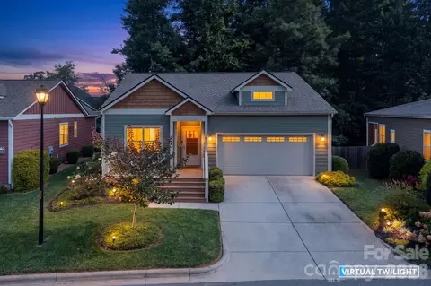 10 Meeting St, Asheville, NC 28803