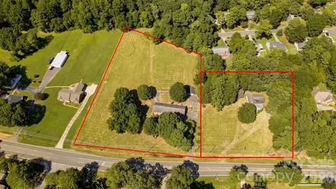 Lawyers Road, Charlotte, NC 28227