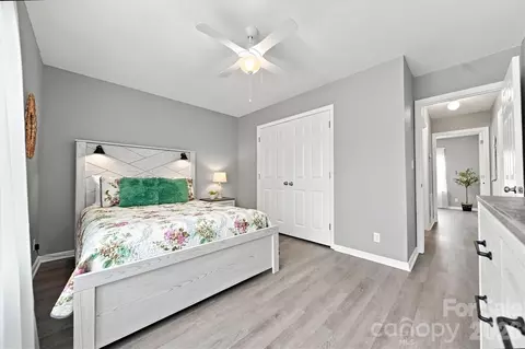 Bedroom - 102 Brandywine Ne M-1 Dr NE #M-1, Conover, NC 28613 photo 2 of 5