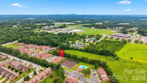 View/Area - 102 Brandywine Ne M-1 Dr NE #M-1, Conover, NC 28613 photo 5 of 6